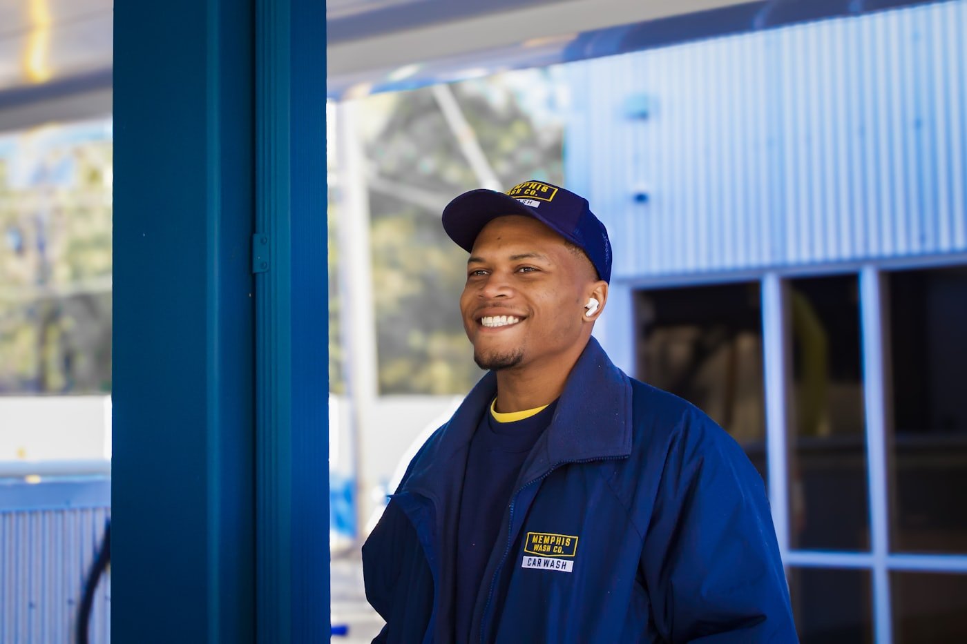 HVAC technician measuring refrigerant pressures on an air conditioner in Nampa, Idaho