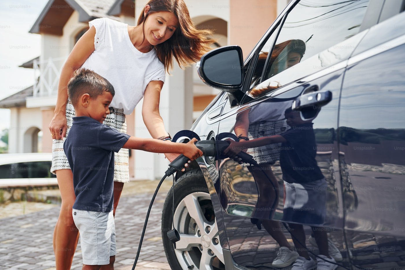 Level 2 electric vehicle charging station installed in a garage in Meridian, Idaho