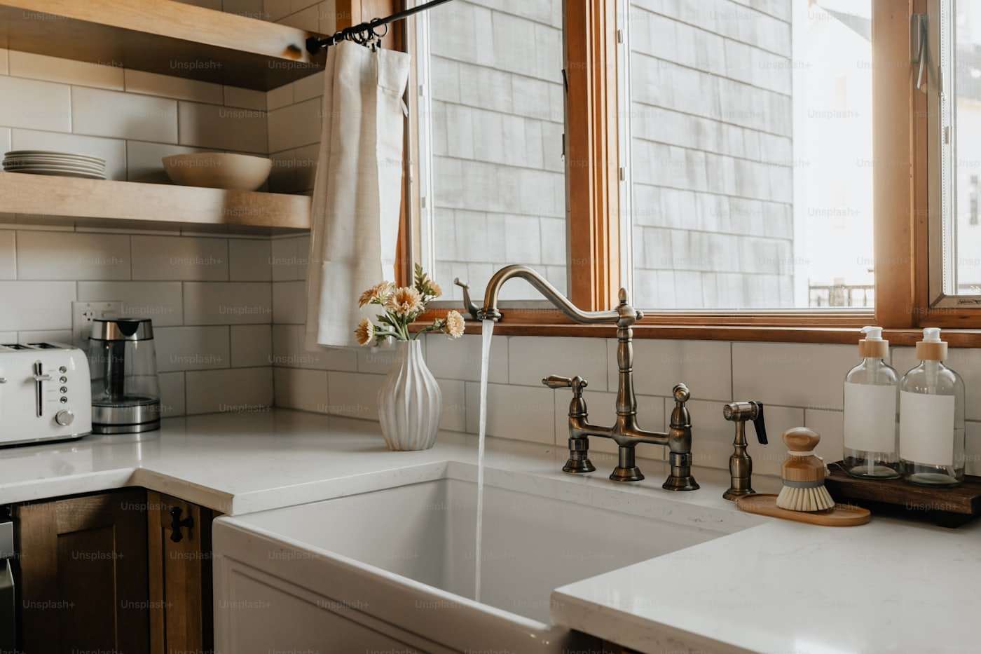 Modern kitchen sink and faucet installation in a Meridian, Idaho home
